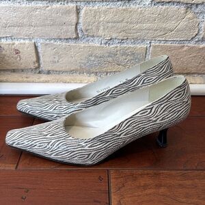 Stuart Weitzman Black and White Women's Shoes